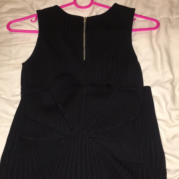 Fashion Nova Classy black short dress - Picture 3 of 6